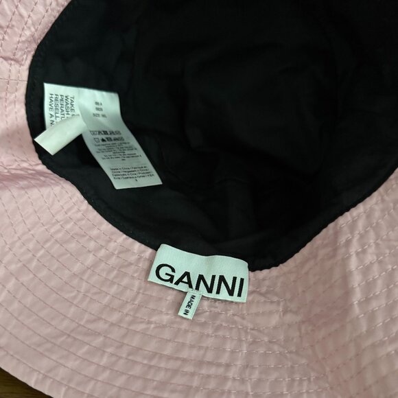 Ganni - Tech Bucket Hat in Pink Nectar - Picture 4 of 4